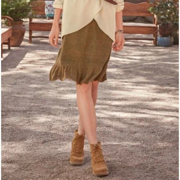 Sundance Everyday Wool Blend Knit Skirt Tan Ruffle Womens XXL Brown Sweater - Picture 1 of 5